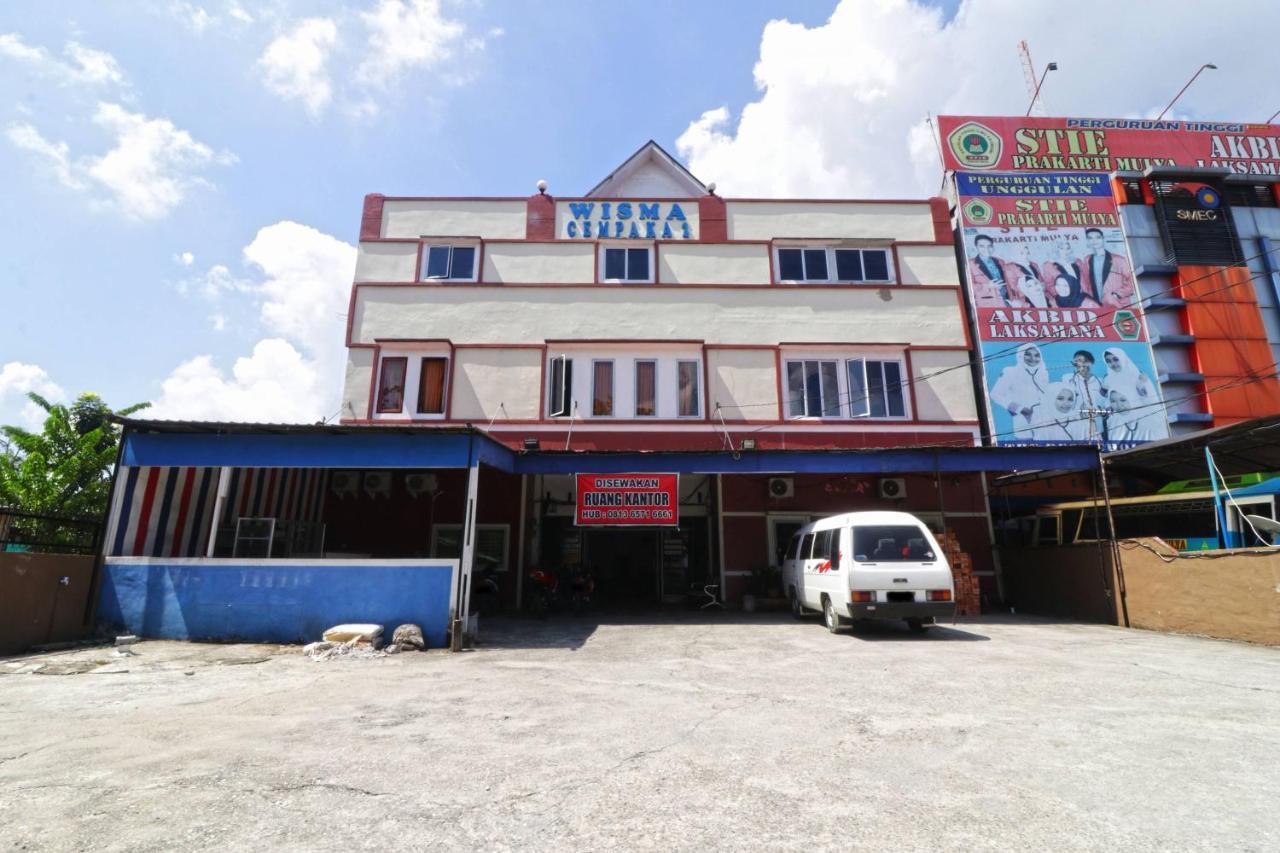 Wisma Cempaka 2 Syariah Hotel Parit  Buitenkant foto